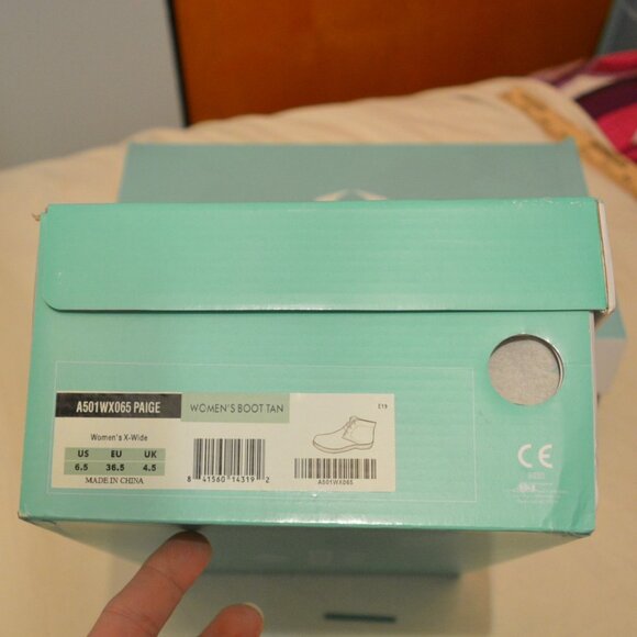 APEX Women's Paige Booties 6.5 (x-wide) Tan Suede Boot  diabetic orthotics - Picture 11 of 13